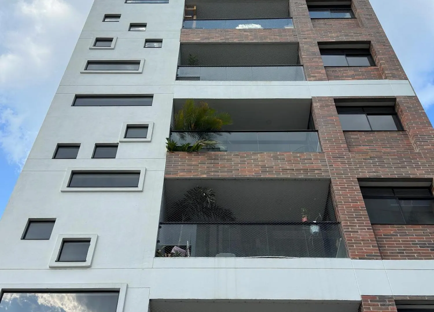La 42 Apartamentos Medellin